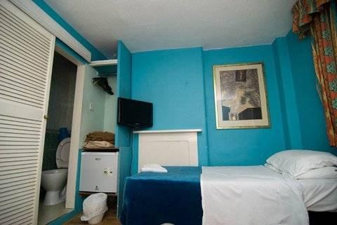 Camelot House Hotel London Exterior photo