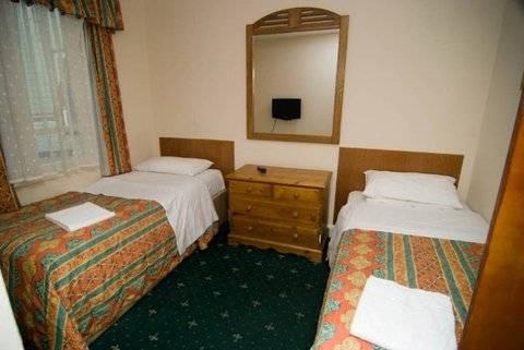 Camelot House Hotel London Exterior photo
